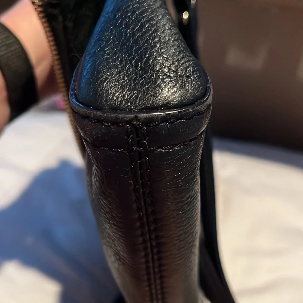 Kate Spade Cobble Hill Clark Pebble Leather